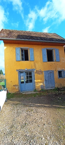 Saint Albin de Vaulserre Maison  des années 1900 à rénover en totalité sur terrain de 640 M2