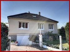 Maison à Changé