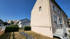 MAISON 3 CHAMBRES AVEC BEAU TERRAIN