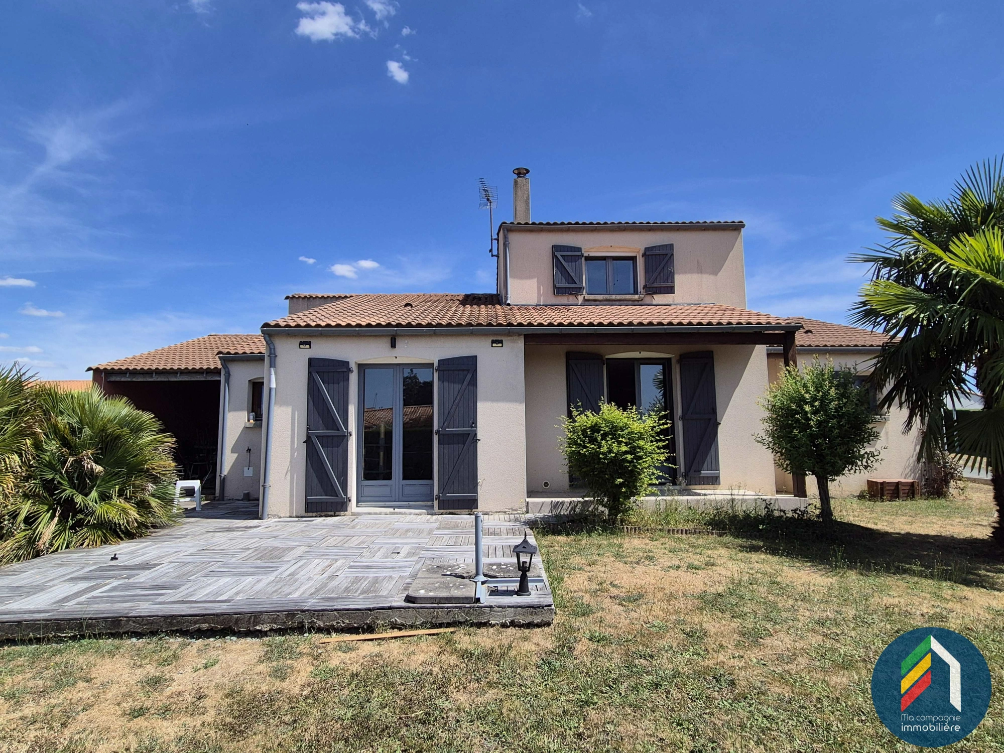 Maison 5 pièces 153 m² · à La Meilleraie Tillay · 153 m² · 188 000 €