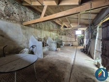 Grange et petite maison