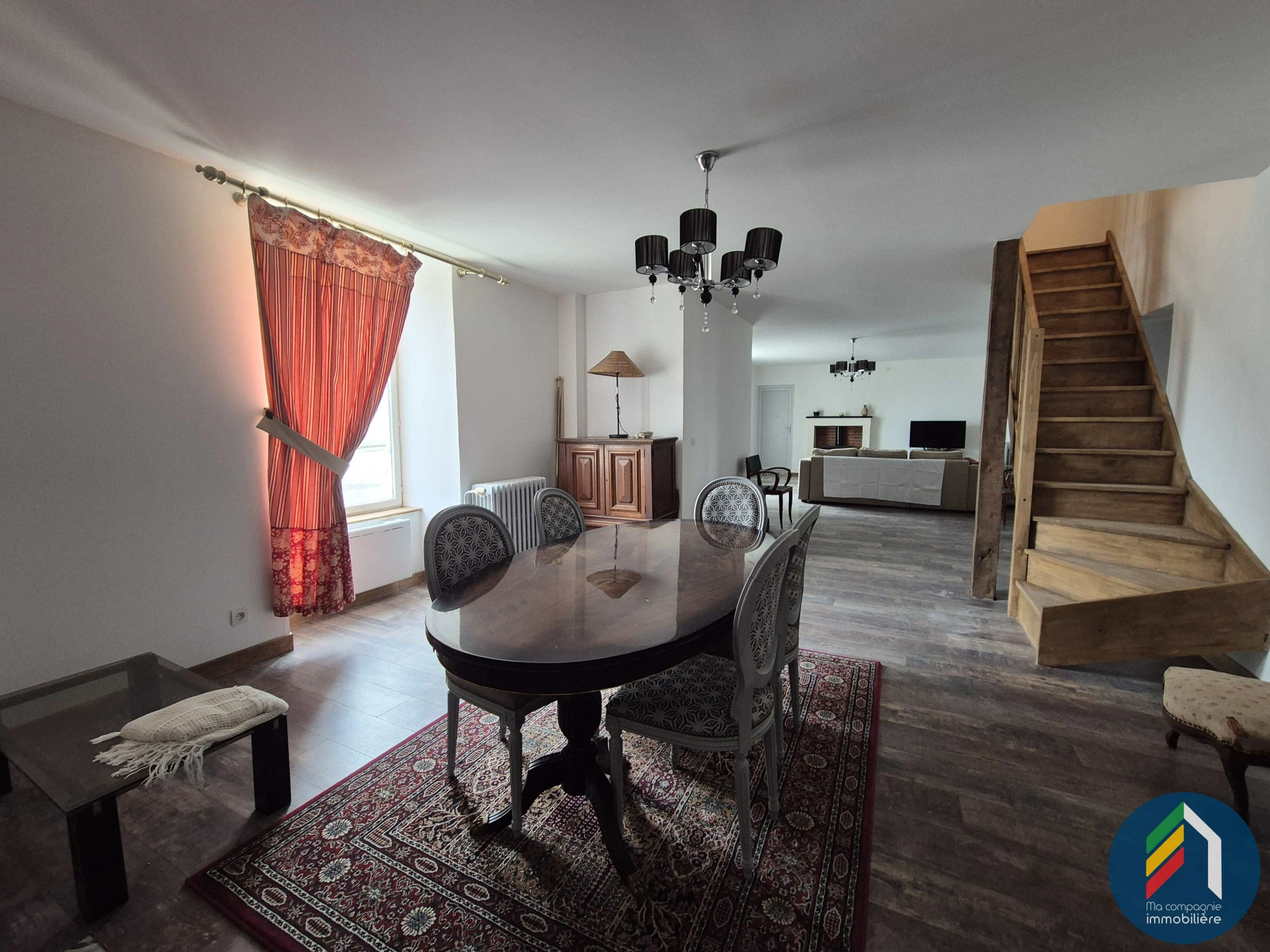 Maison 4 pièces 153 m² · à Montournais · 153 m² · 180 000 €