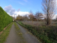 4 murs un toit sur 2 hectares à la campagne