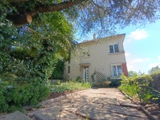Grande maison familiale, 6 chambres et terrain