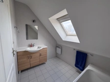 Maison 145 m2, 4 chambres, terrain de 1998m2