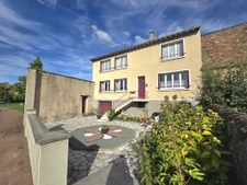 Maison 4 chambres avec sous-sol, hangar et jardin 