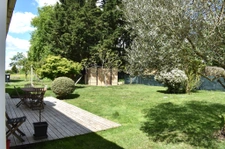 Maison familiale 4 chambres avec jardin, Bouessay