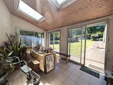 Longère 2 chambres + 1 bureau + garage au calme