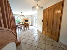 Maison 167m2, 6 chambres, à la sortie de Grandchamp directio