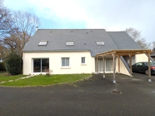 Maison 167m2, 6 chambres, à la sortie de Grandchamp directio