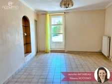 Maison ancienne à rénover 2 chambres + bureau avec dépendanc