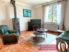 Sur superbe parcelle arborée, maison 3 chambres + bureau ave