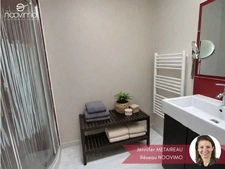 Charmante maison en pierre 3 chambres + bureau avec jardin e