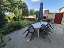 Maison 4 chambres garage, jardin, terrain clos, commerces à 