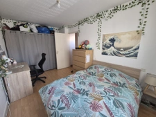 Maison 4 chambres garage, jardin, terrain clos, commerces à 