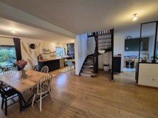 Maison coup de coeur en campagne 4 chambres, garage, grand t