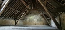 grange en pierres centre ville