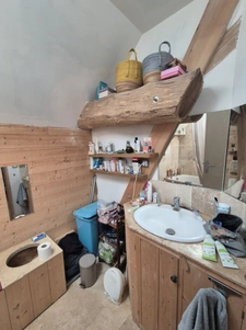 Maison en pierres rénovée 3 chambres 1 bureau terrain 540m2