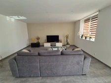 Maison 4 chambres cour et garage centre bourg