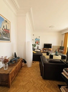 Appartement T6 dans Résidence de standing 