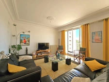 Appartement T6 dans Résidence de standing 