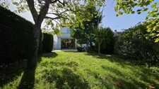 Maison cossue quartier SACRE COEUR