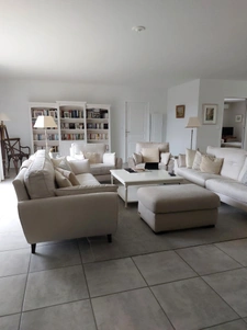 Maison familiale 5 chambres et 12000m2 de terrain 