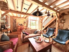 propriété comportant 2 maisons pour gite ou grande famille, 