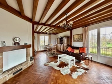 MAISON 4 CHAMBRES, PARC PAYSAGER, 2600M2 TERRAIN, DOUBLE GAR