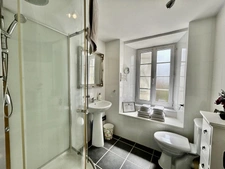 Maitre de maitre 206m2, 5 chambres, 4 salles d'eau, grand ja