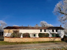 Spacious 4/5 Bedroom Character Home with Grand Open-Plan Liv