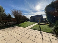 2 maisons avec gite, 3 chambres et un bureau, maison pierres