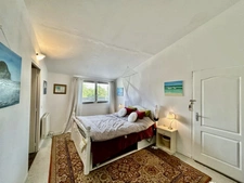 Maitre de maitre 206m2, 5 chambres, 4 salles d'eau, grand ja