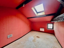 Maison à rénover avec activité équestre possible 2 chambres 