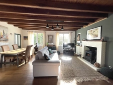 Maison 3 chambres, double salon, dépendances, garage 125m2