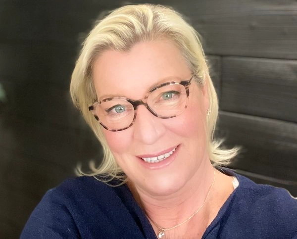 Deborah CHALAMIDAS