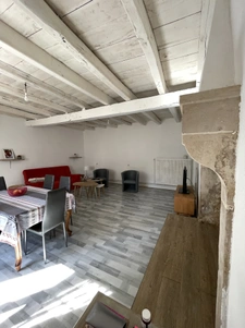Maison familiale au calme proche des commerce