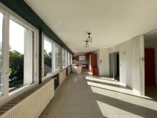 Maison inversée avec vue sur la Charente / Upside-down house