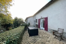  Longère de charme avec logement indépendant / Character pro