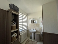Maison avec charme et confort.