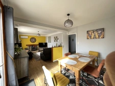 Maison avec charme et confort.