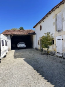 Maison familiale au calme proche des commerce
