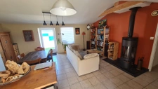 Maison de plain pied rénovée proche du bourg