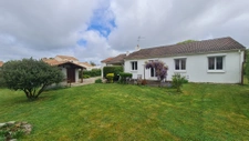 Maison de plain pied de plus de 100 m2 , 4 chambres et beau 