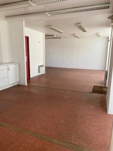 Immeuble à rénover   Usage commercial   Centre-bourg de Chât