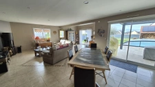 Maison 207 m2 clé en main   Piscine   DPE B   Prestations ha