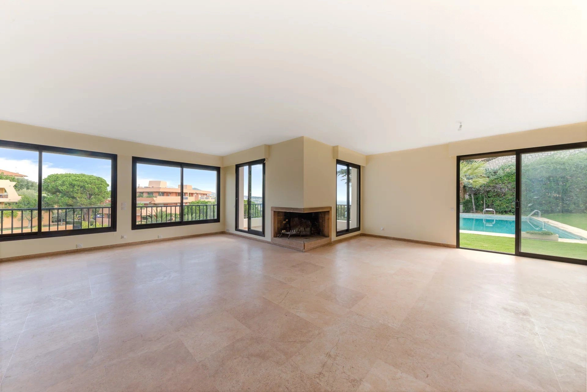 Villa californienne Nice Ouest, vue 18