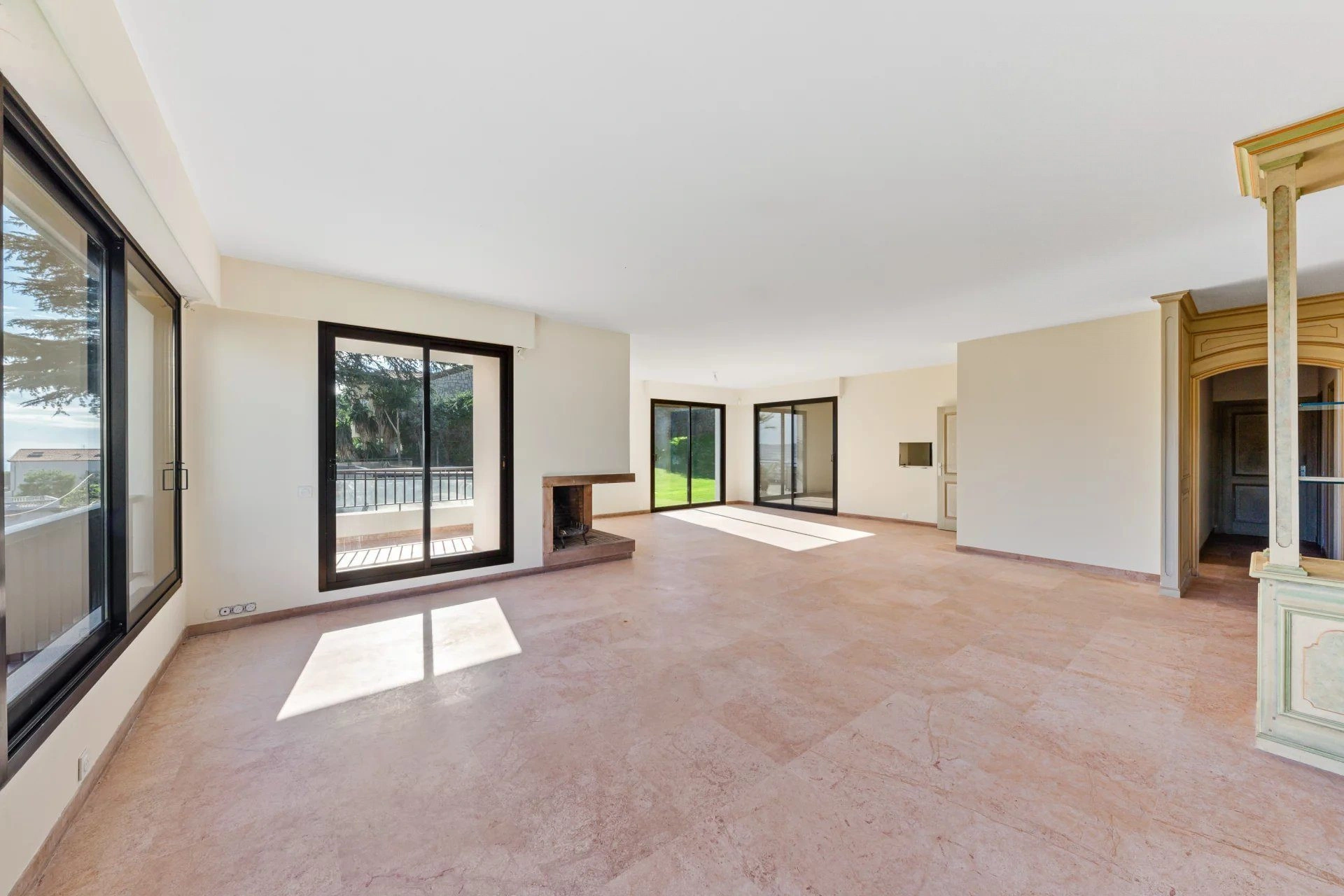 Villa californienne Nice Ouest, vue 7