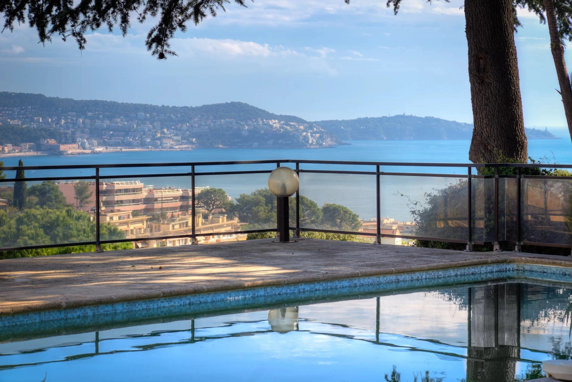 Villa californienne &agrave; Nice Ouest, vue d&rsquo;ensemble