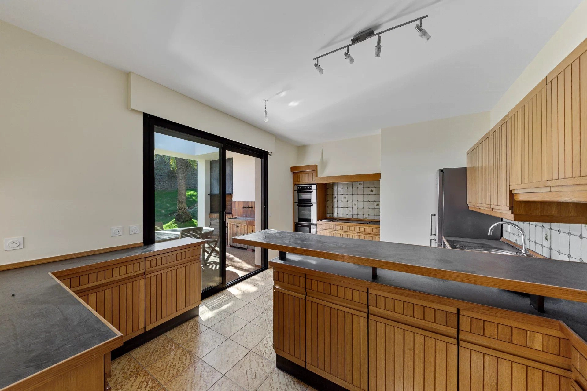 Villa californienne Nice Ouest, vue 9